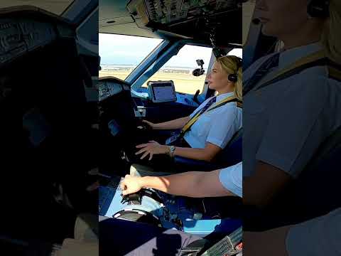 👩🏼‍✈️ Takeoff. Very focused!