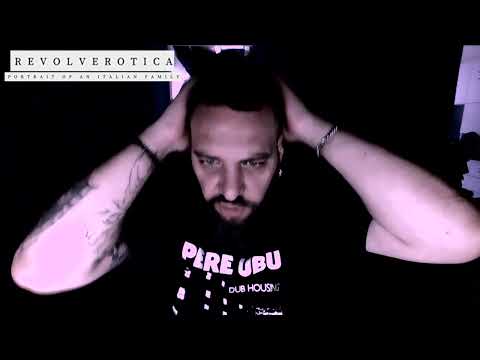 Pareon: Portrait of Italian Family (2018) - Revolverotica - Minirece richiesta da Elia Stocchi