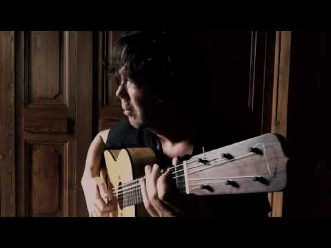 Mathias Duplessy:"PAULINDA"( finger picking)