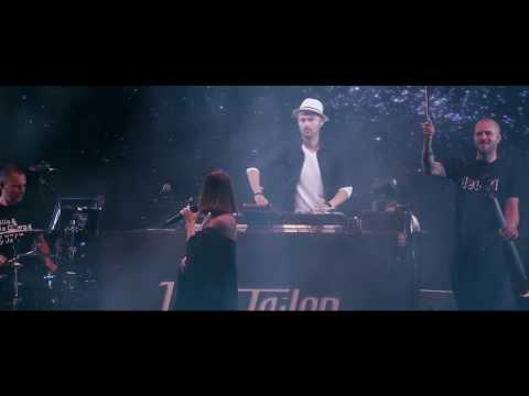 WAX TAILOR - Our Dance  (ft. Charlotte Savary) Live Vieilles Charrues 2017