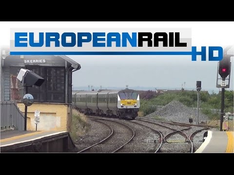 Irish Rail 201 loco 206 + enterprise set 9003 pass Skerries