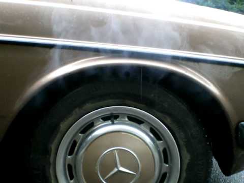 W123 ,как хозяин прокачал тормоза(ехали домой)