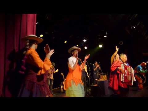 TOMÁS LIPÁN con MÓNICA PANTOJA y FORTUNATO RAMOS: Carnavalito quebradeño y El humahuaqueño-1298