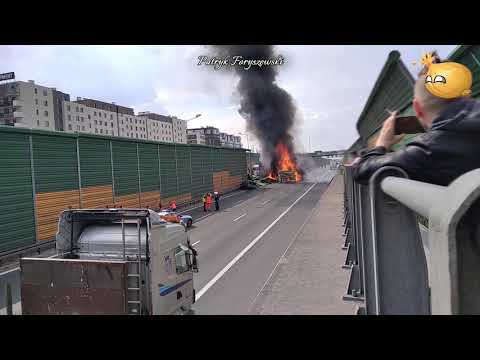 Tir w płomieniach, przygniecione auto - tragiczny wypadek na S8