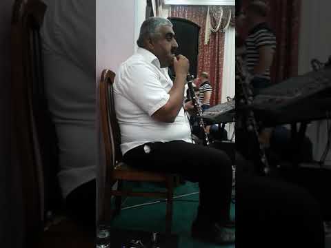 Rovsen klarnet unuda bilmirem