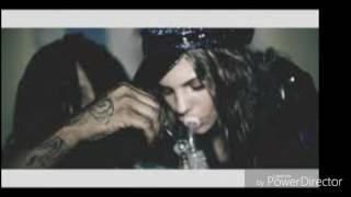 SD White Bitchez Fast