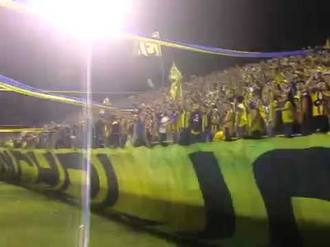"Chancholigan's Luque  muchachos" Barra: Chancholigans &bull; Club: Sportivo Luqueño
