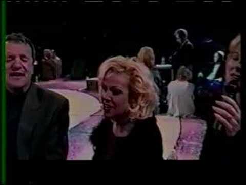 download lagu mp3 mp4 Gaither Homecoming Singers That Have Died, download lagu Gaither Homecoming Singers That Have Died gratis, unduh video klip Gaither Homecoming Singers That Have Died
