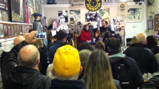 Loretta Lynn at the Ernest Tubb Record Shop 12/04/2014