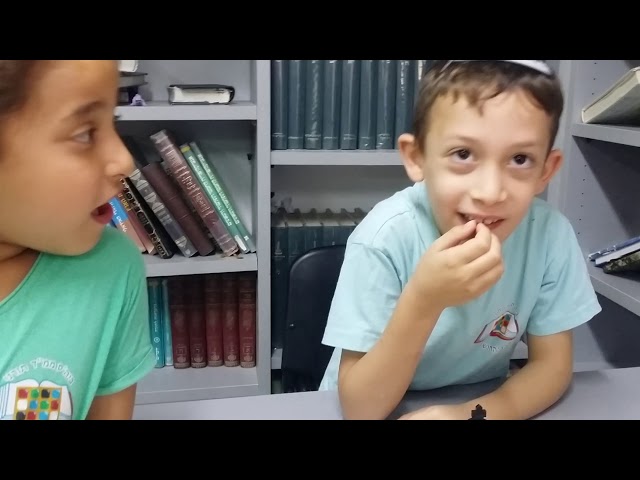 ילדים מדברים על שחמט