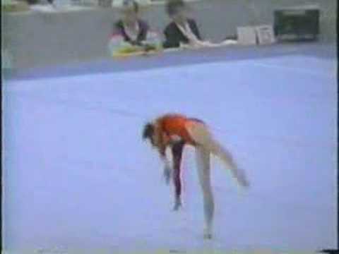 89 Worlds WAG Team Finals Choe Gyong Hui (PRK) FX