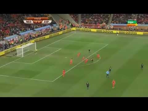 Gol de Iniesta en la final con música de rocky balboa