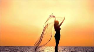 DJ Riquo - Dancing At Sunrise