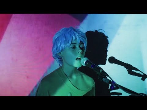 INá IÊ - Female Energy (Willow Smith cover) {live loopstation cover)