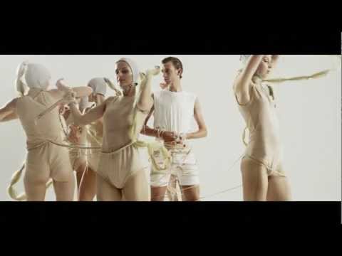 Fashion film installation "Living Spirits" (HD)