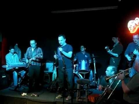 Archway Tavern House Band w/ Gregory Luke Derham - jazzy tune