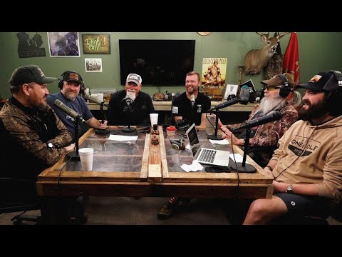 Uncle Si Meets His Biggest Fan & All 6 Boys Are Here! | Duck Call Room #214