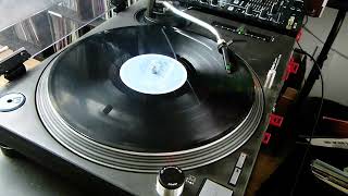 Romeo Inc. feat. FAB - Giulia (Foundation's Deeply In Love Remix)