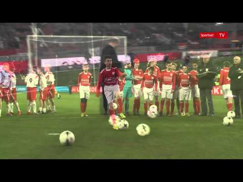 SportlustTV | Sportlust D1 Latjetap bij de wedstrijd FC Utrecht - NAC