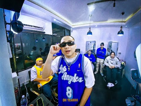 KARISMA - PUMAPASOK LANG YUNG PERA (OMV)