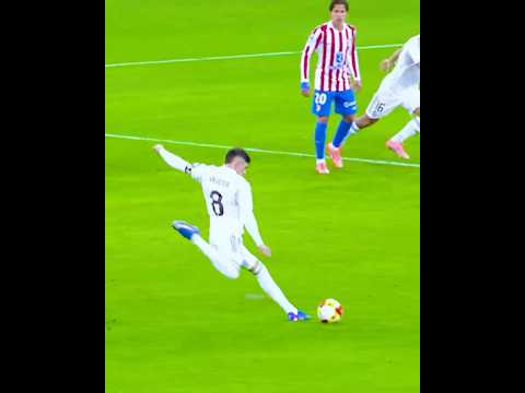 Valverde Free-kick Routine 💀