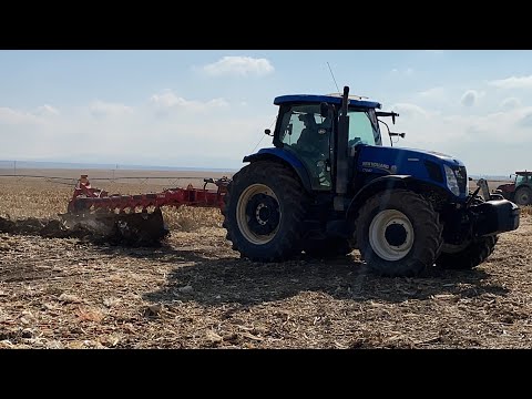 NEW HOLLAND T7040 ÜNLÜ 8’Lİ GAZLİ PULLUK NADASI