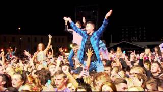 Afrojack - Turn Up The Speakers (Live from MTV Crashes Derry-Londonderry 2014)