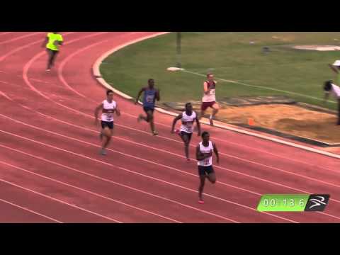 Gift Leotlela runs opening 200m