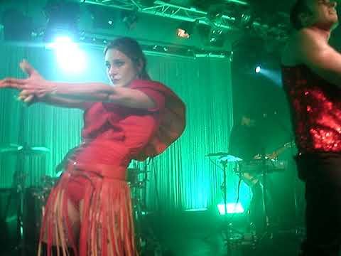 "Social queen" Immanuel Casto live in Modena 10-11-2018