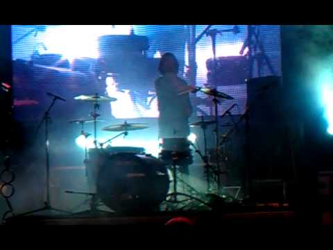 Lukáš solo na bicí - oncert Ewy farné Havířov 1.9
