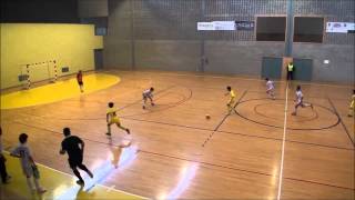 preview picture of video '2013-10-19 - Jogo de futsal - Iniciados - CAPA 1 - Travassô 9'