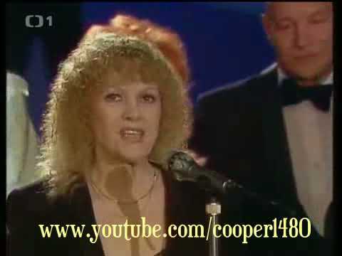 Karel Gott , Iveta Bartošová a spol Hudba není zlá