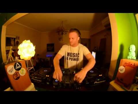GROOVEBEAT - LIVING ROOM SESSIONS #006 W/ KEVIN VENETH