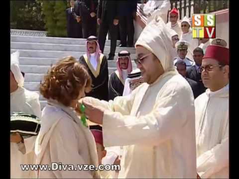 samira_Order of the Throne of Morocco_2009سميرة سعيد