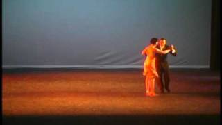 Cristian Cisneros y Virginia Porrino, (Boedo)