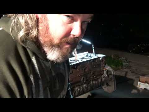 Cummins Build Part 6: Connecting Rods and Oil Pan Install