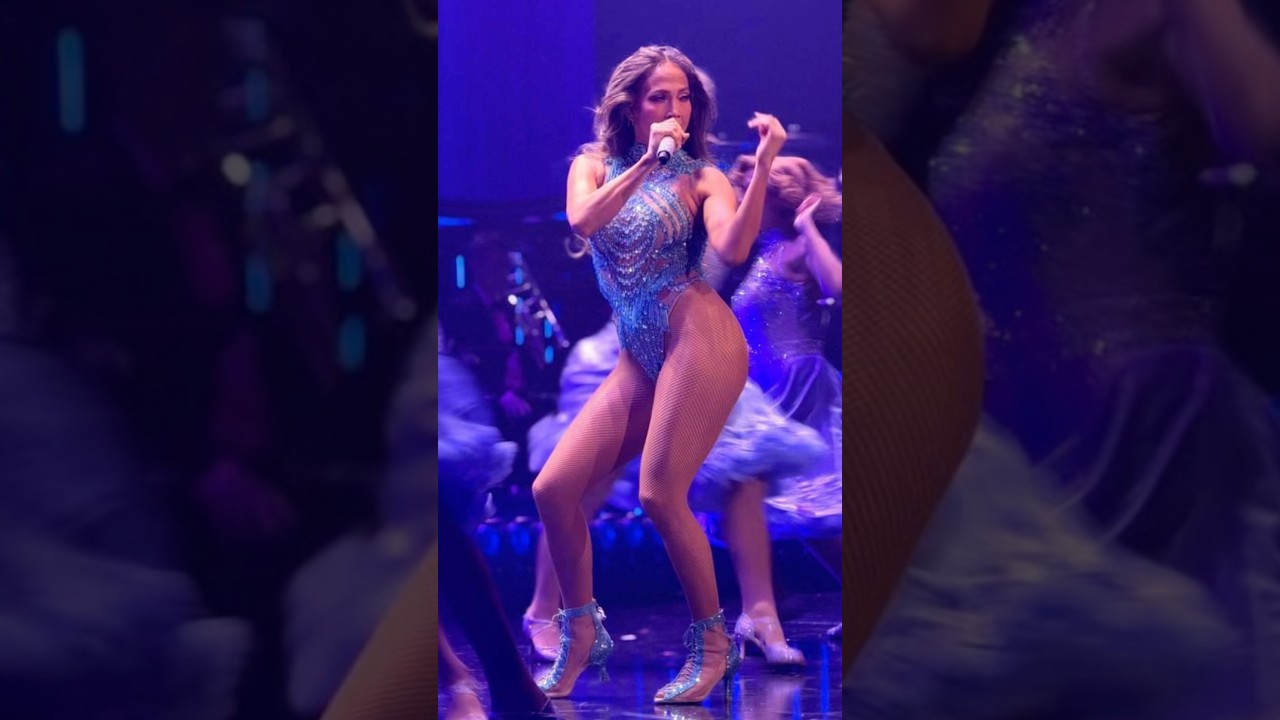 Jennifer Lopez performed in Las Vegas wearing a Charbel Zoe outfit #jlo #jenniferlopez #charbelzoe