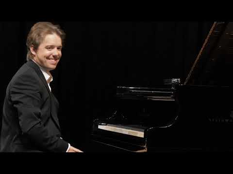 "Childhood Memories" (complete) performed by  Ingolf Wunder