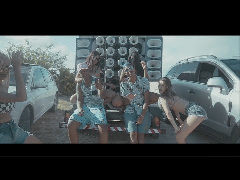 MC REINO E MC DANIEL - EXCITADA - CLIPE OFICIAL