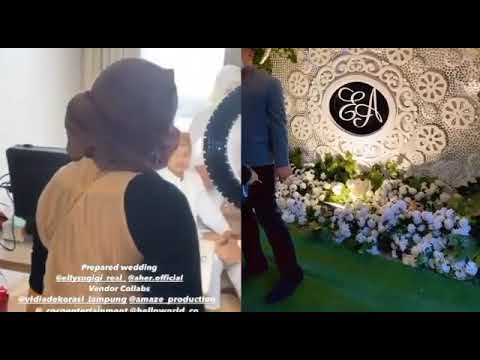 Eksklusif pernikahan elly sugigi dan brondong baru