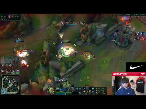 T1 Gumayusi teaches us how to kite with Zeri (ft. TES Mark on Yuumi) | Stream Highlights