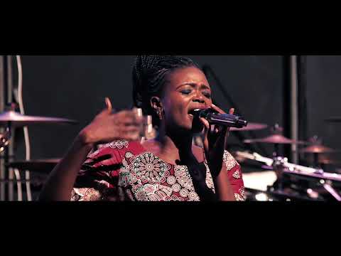 Eunice Njeri - Uinuliwe Live (Sms "Skiza 7636280" to 811) |Official CRM Video|