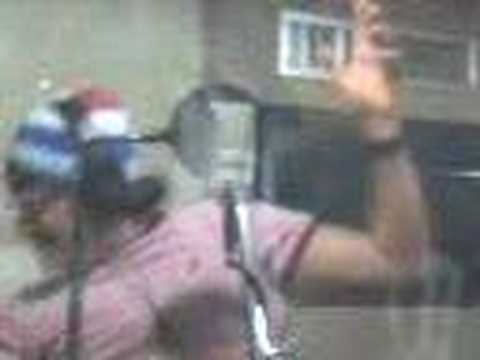 Silvestre Cantando Merengue Con... Ivan Villazon