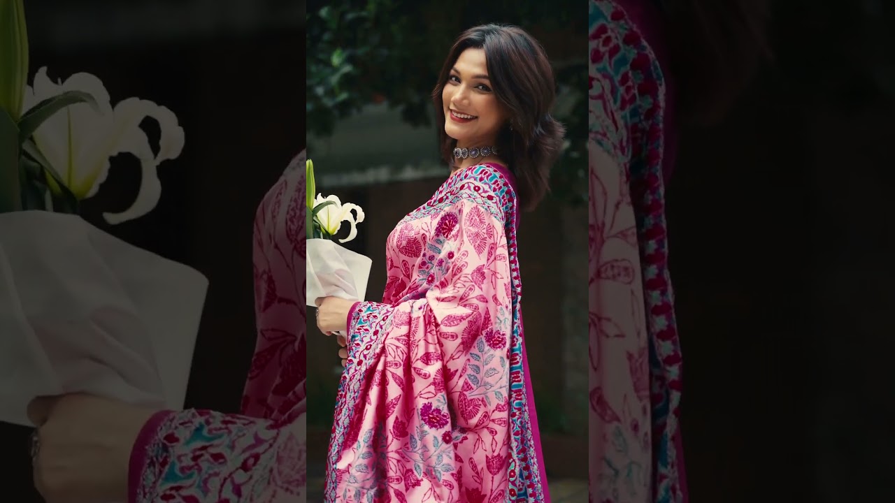 Adorned in subtle sophistication!