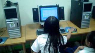 preview picture of video 'Aplicando las TIC en el Aula informatica - Potrero Sula'