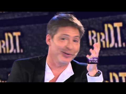 Carlín Calvo greeted and moved Adrián Suar