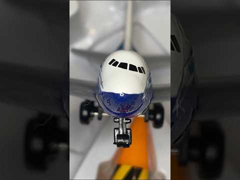 Why are they all like this 💀 #airplane #model #collection #daron #plane #aviation #shorts #fyp #747