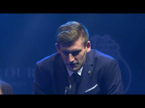 Discurso de Brad Tinsley na Gala dos Dragões de Ouro 2016