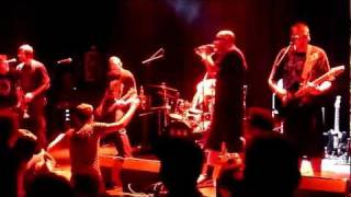 Love Letter &amp; El Coo Cooi &amp; Los Hombres Nollorah, by Voodoo Glow Skulls @ Paard van Troje (2011)