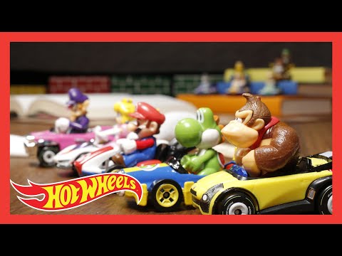 Mattel Hot Wheels automodeliukas Mario Kart video